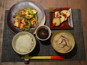Taste of OkinawaieCXg Iu ILij̗P